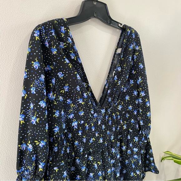NWT ASOS | Shirred Waist Romper in Blue Ditsy Floral Print - Picture 4 of 16